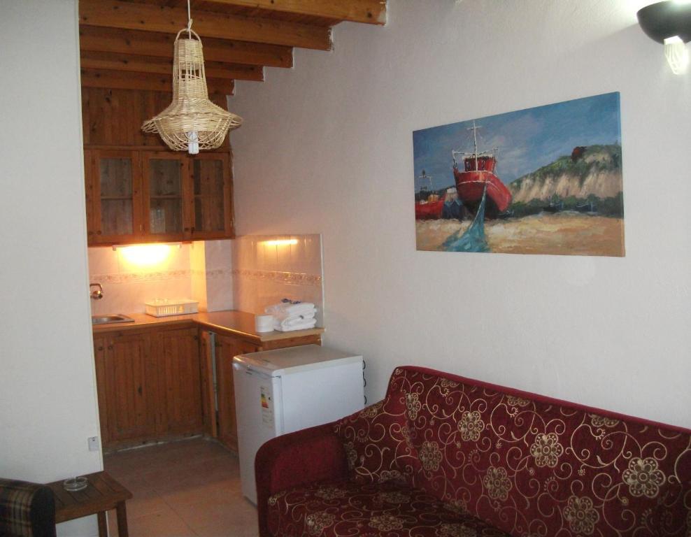 Number One Apart Hotel Karaburun  Værelse billede