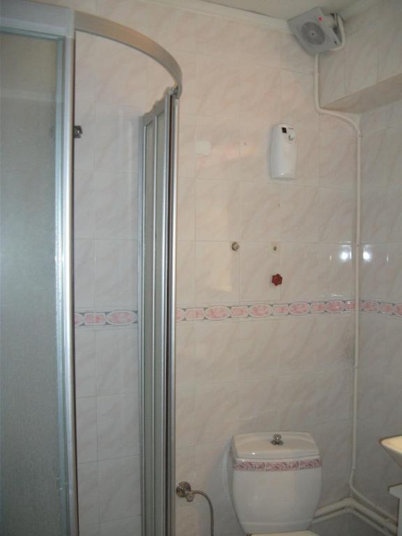 Number One Apart Hotel Karaburun  Værelse billede