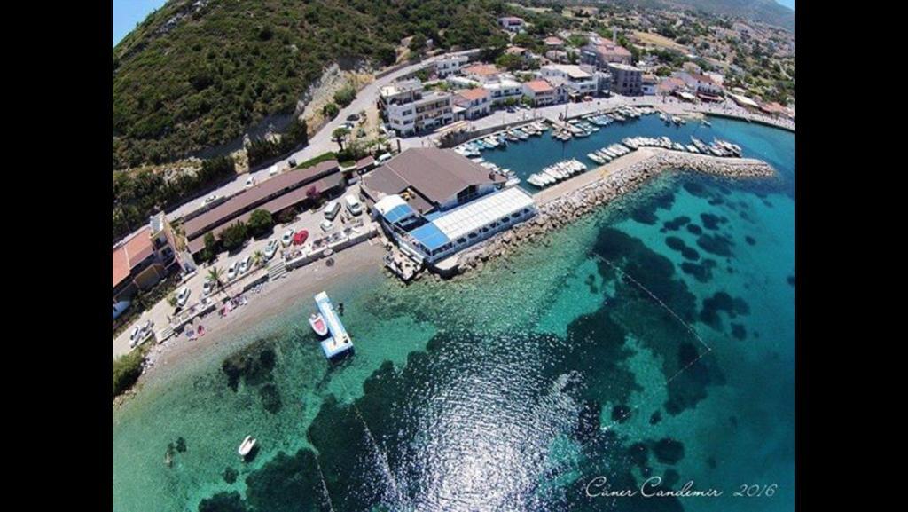 Number One Apart Hotel Karaburun  Eksteriør billede